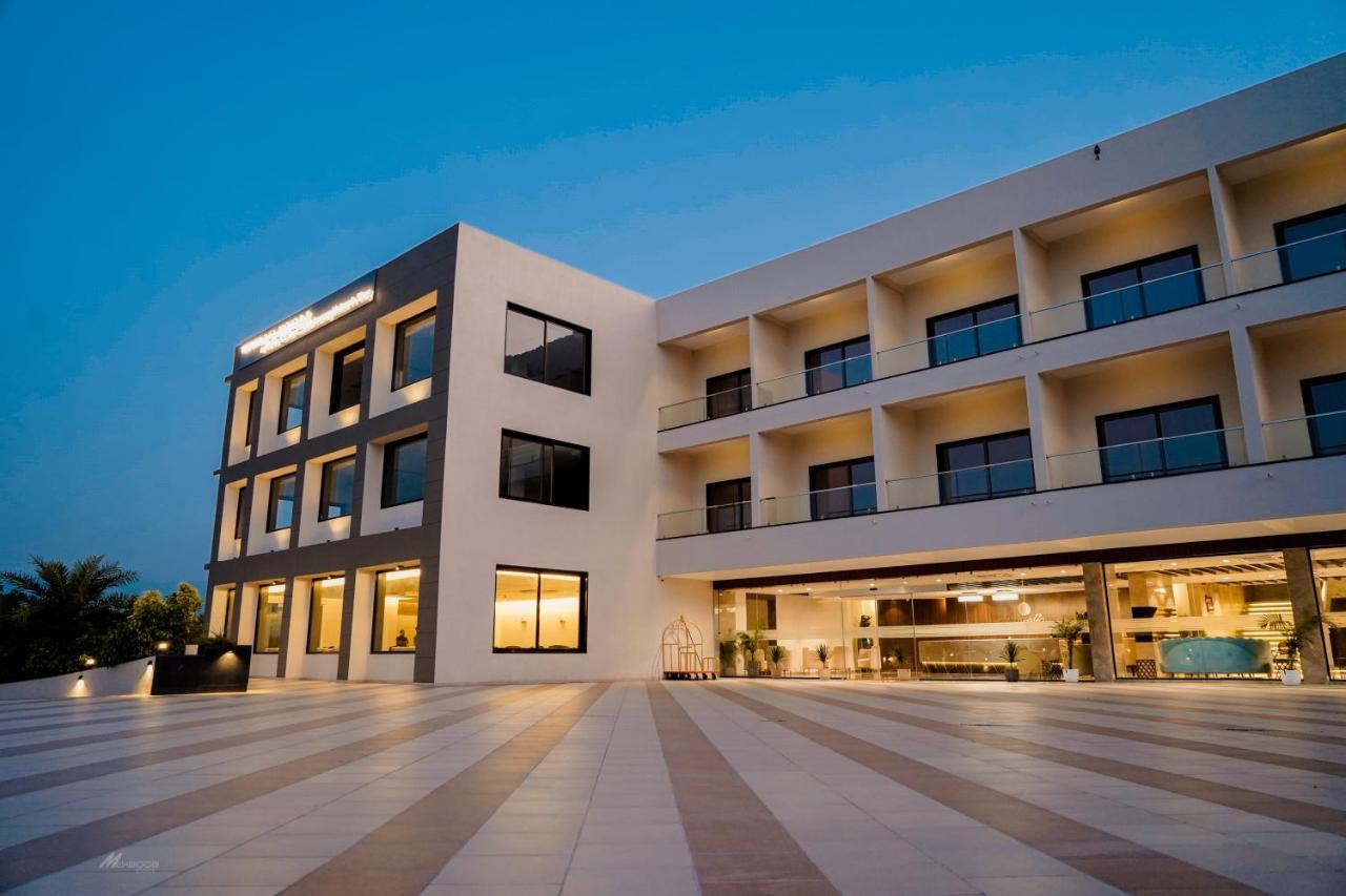 Pride Resort & Convention Center Ranakpur Near Ranakpur Dam Sādri Exteriér fotografie